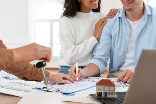 ¿Qué significa comprar apartamentos en planos o preventa?