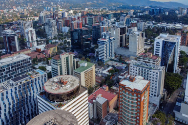 Proyectos inmobiliarios en desarrollo en zona 10