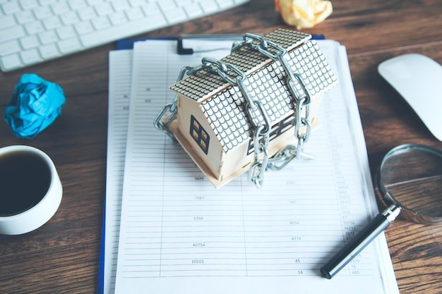 Activos Adjudicados Bancarios, Oportunidades de Inversión